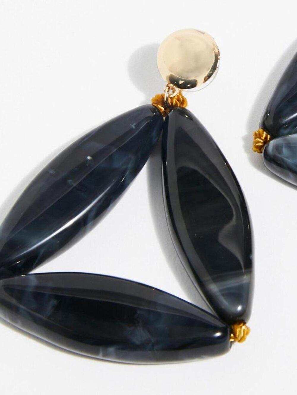 Free People Resin Earrings Black - Picture 3 of 3
